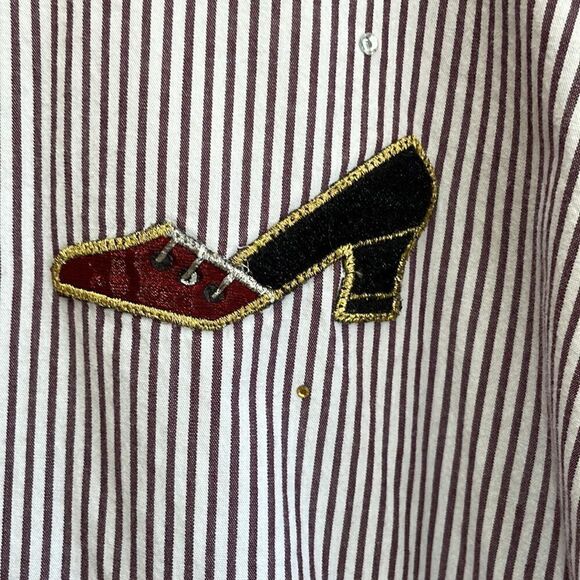 VINTAGE BOBBIE BROOKS BLOUSE WITH APPLIQUÉD SHOES - Picture 8 of 10